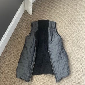 Lululemon reversible vest